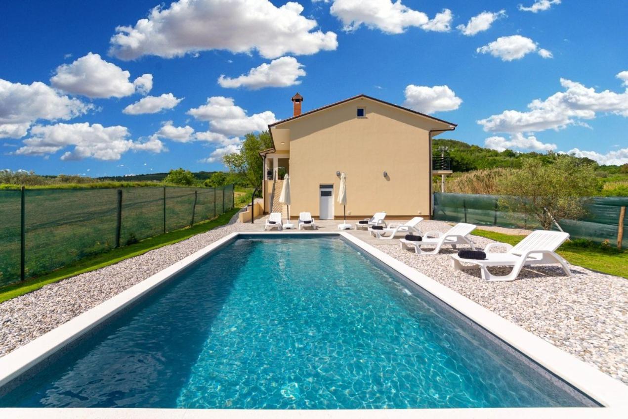 Villa Butoniga Nature Buzet Extérieur photo