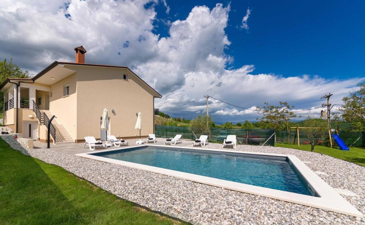 Villa Butoniga Nature Buzet Extérieur photo